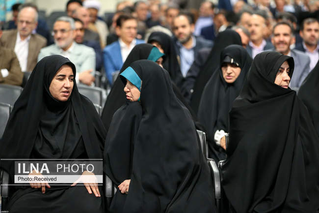 دیدار نمایندگان مجلس شورای اسلامی با رهبر انقلاب