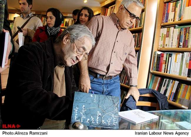 حضور اهالی فرهنگ و کتاب در کتابفروشی‌ها