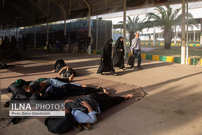 عبور زائران اربعین حسینی از مرز خسروی