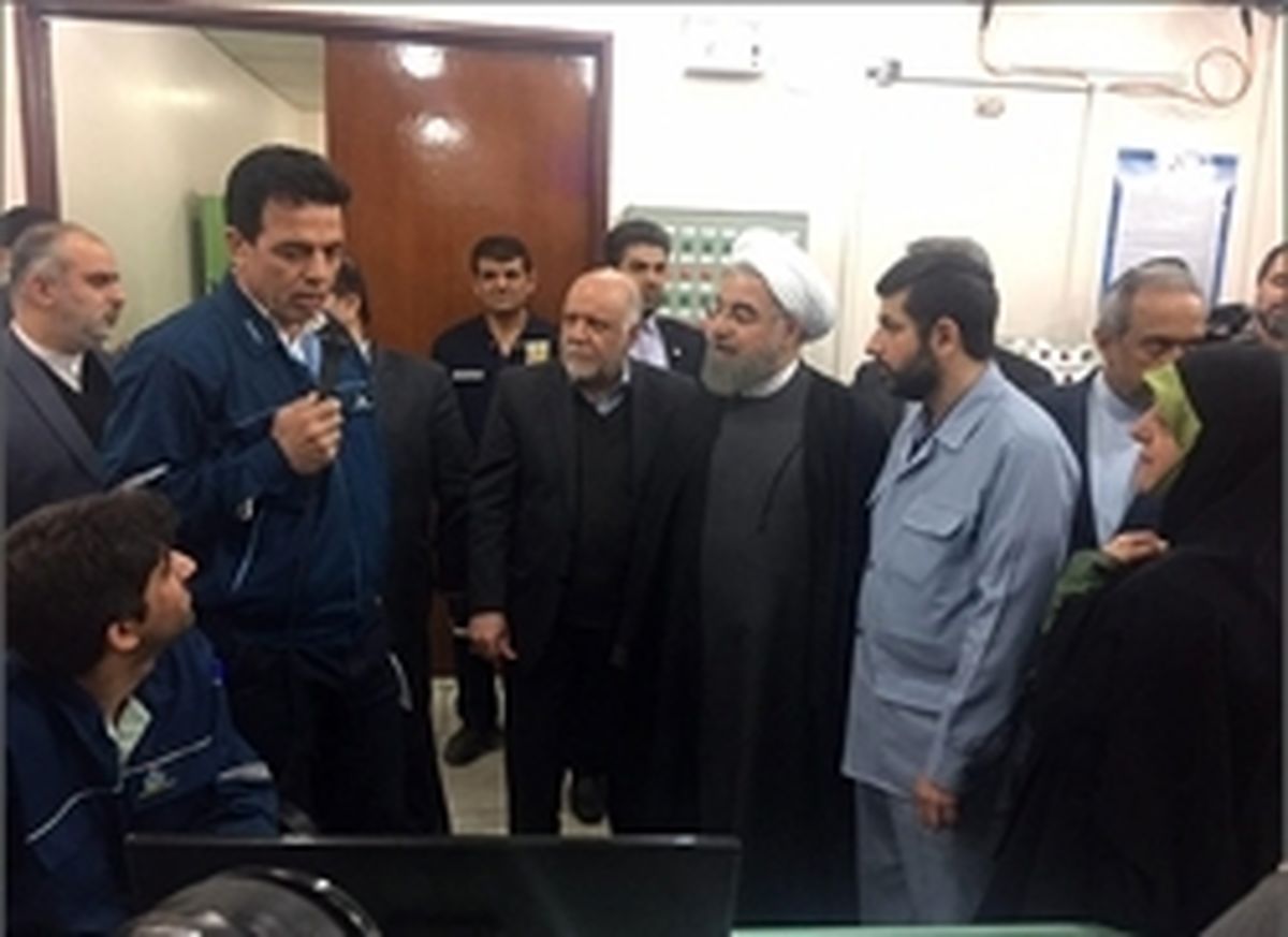 
رئیس جمهوری از طرح جمع آوری گازهای همراه آماک بازدید کرد
