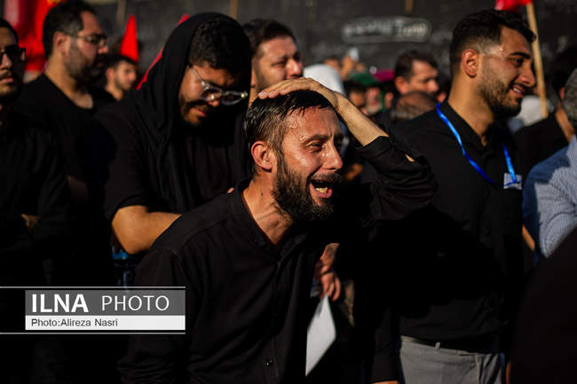  مراسم وداع با رهبر شهید انقلاب/8