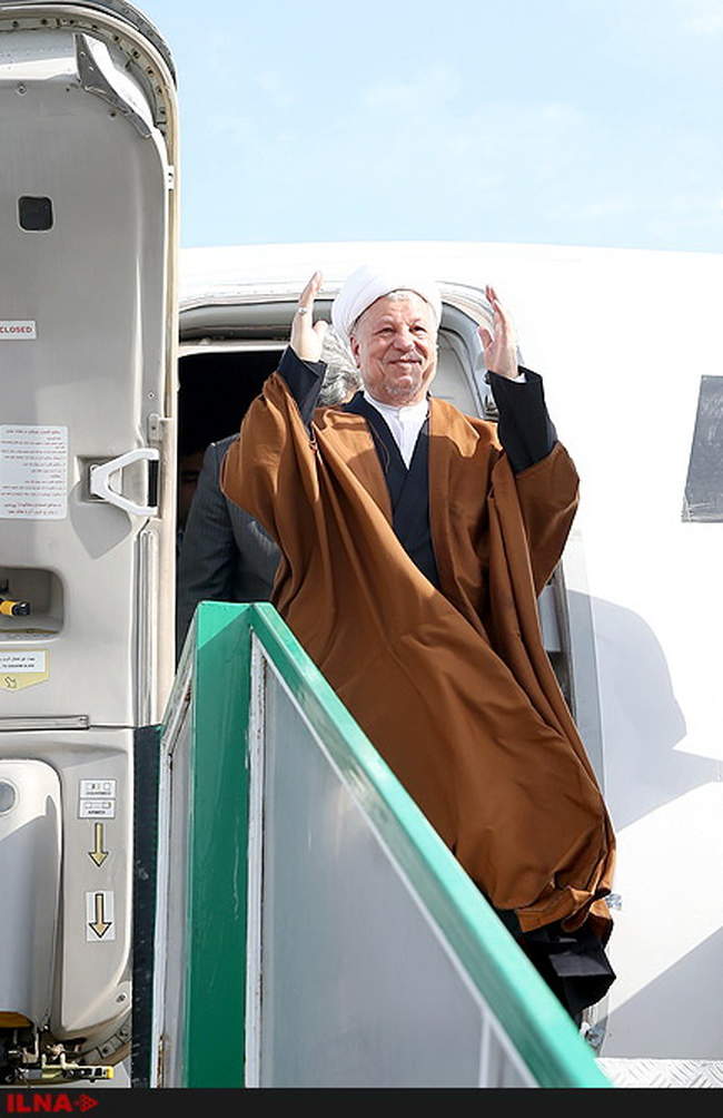 یکسال گذشت . . .