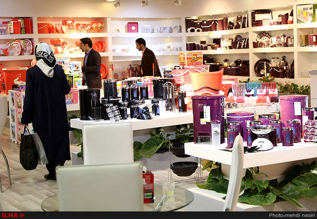 افتتاح نمایشگاه بین‌المللی ایران پلاست با حضور معاون اول رئیس جمهور