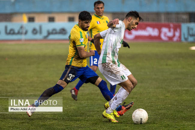 لیگ برتر فوتبال/ دیدار آلومینیوم اراک و صنعت نفت آبادان