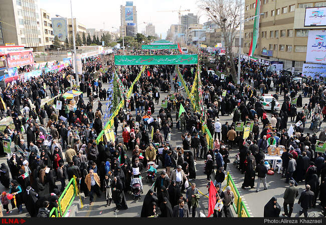 راهپیمایی یوم الله 22 بهمن-1