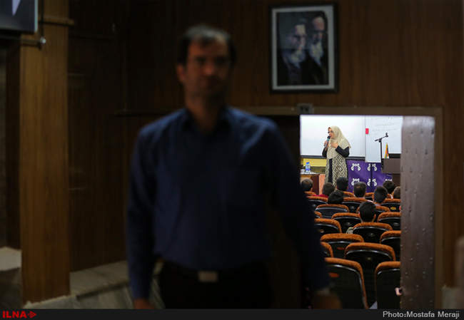 همایش آموزش فن بیان با حضور فرزانه معصومیان در قم