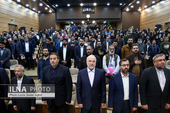 نشست خبری رئیس مجلس شورای اسلامی