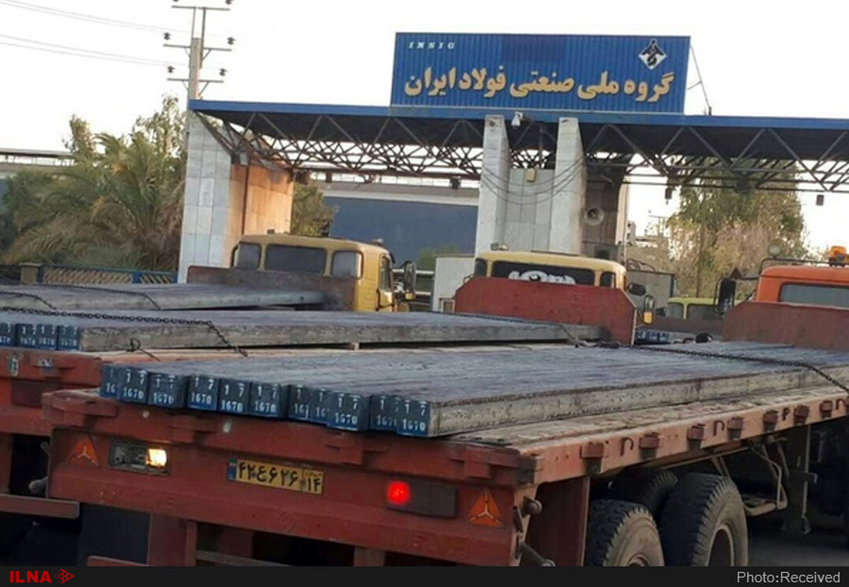 ابراز نگرانی کارگران گروه ملی فولاد ایران از نبود مواد اولیه برای خط تولید ذوب