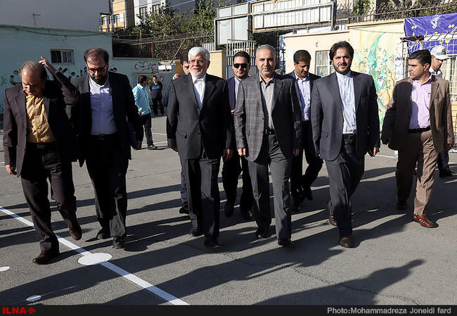 مراسم بازگشایی مدارس با حضور عارف