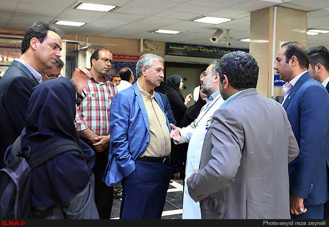 عیادت وزیر تعاون، کار و رفاه اجتماعی از مصدومین حادثه ذوب آهن اصفهان 