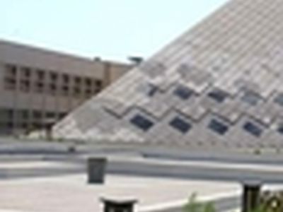 ورود و خروج مراجعین مجلس با تجمع هزار نفری مختل شد