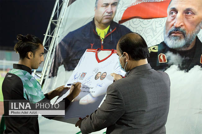 دیدار تیمهای فوتبال آلومینیوم اراک و پیکان تهران