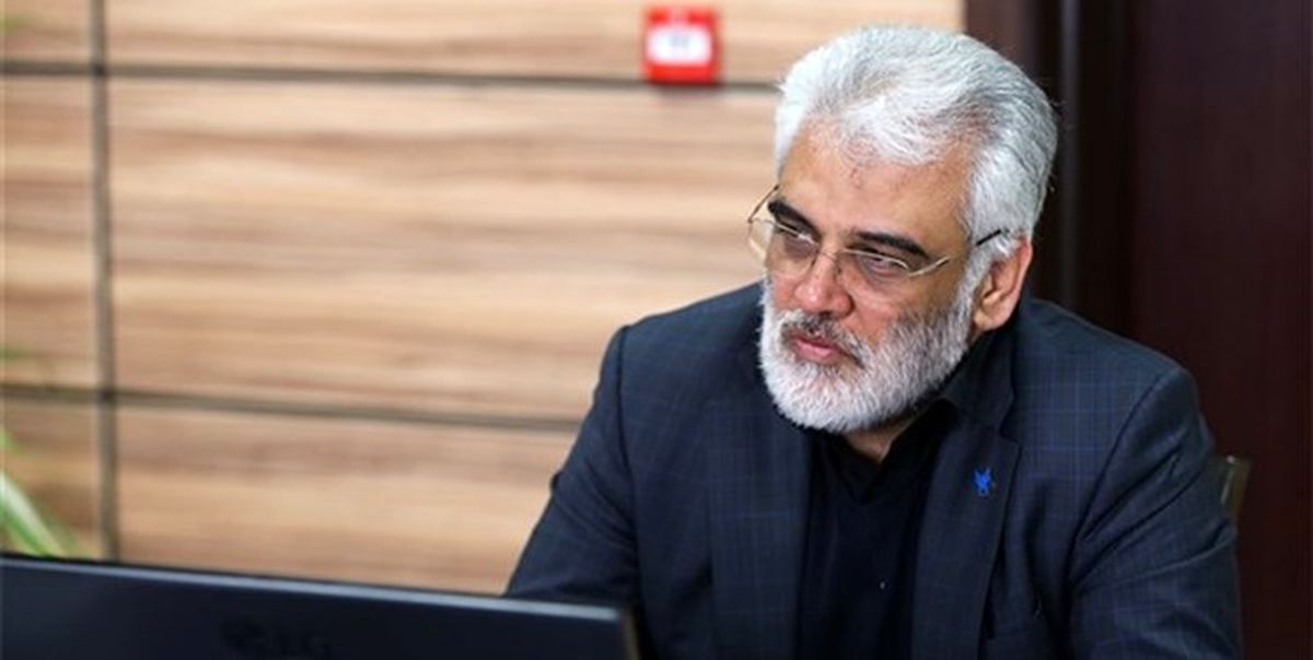 دانشجویانی که از پایان نامه‎های خود دفاع نکرده‌اند، جریمه مالی نمی‌شوند