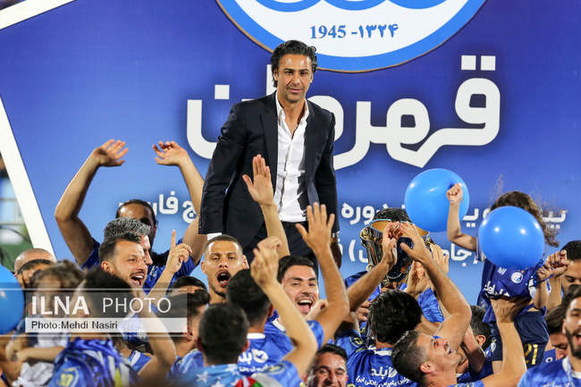جشن قهرمانی تیم فوتبال استقلال