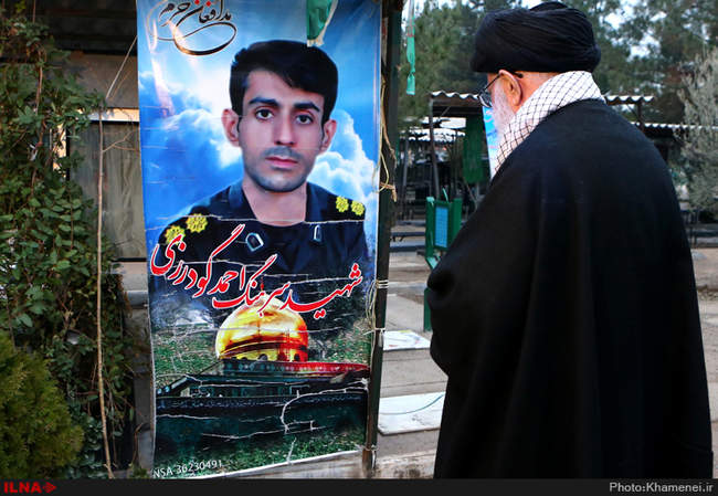 حضور رهبر انقلاب در مرقد مطهر امام راحل و گلزار شهدای بهشت زهرا