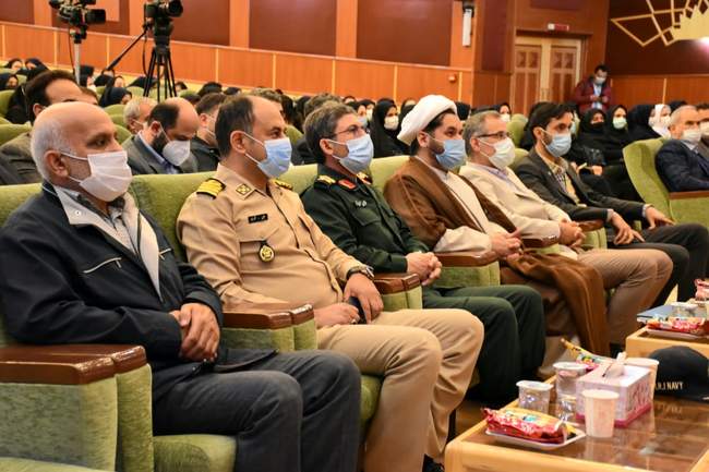 همایش تجلیل از مدافعان سلامت در اردبیل+عکس