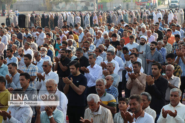 نماز عید سعید فطر در بندرعباس - 22