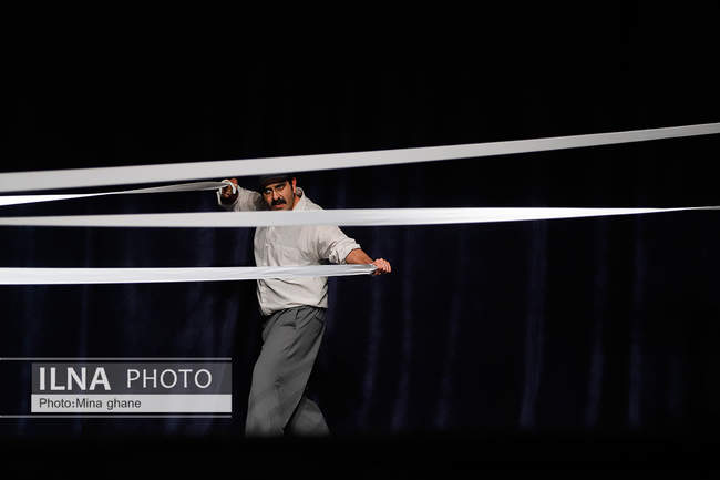  نمایش «آماس» به کارگردانی آرش سنجابی 