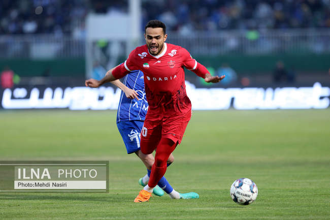 دیدار تیمهای استقلال تهران و پرسپولیس تهران