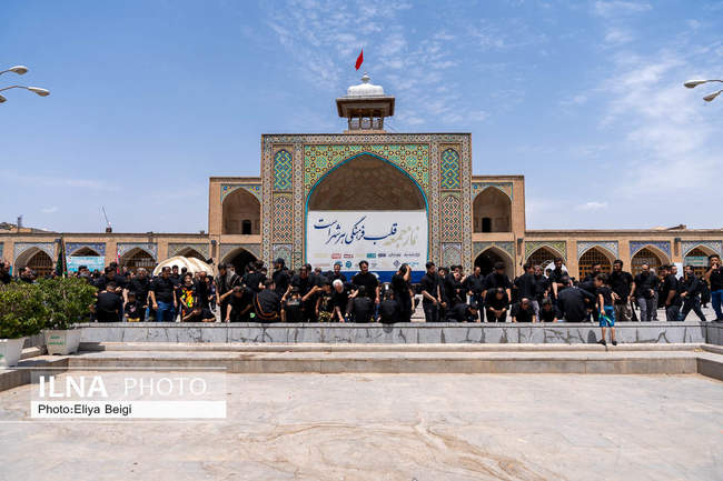 نماز ظهر عاشورا در قزوین