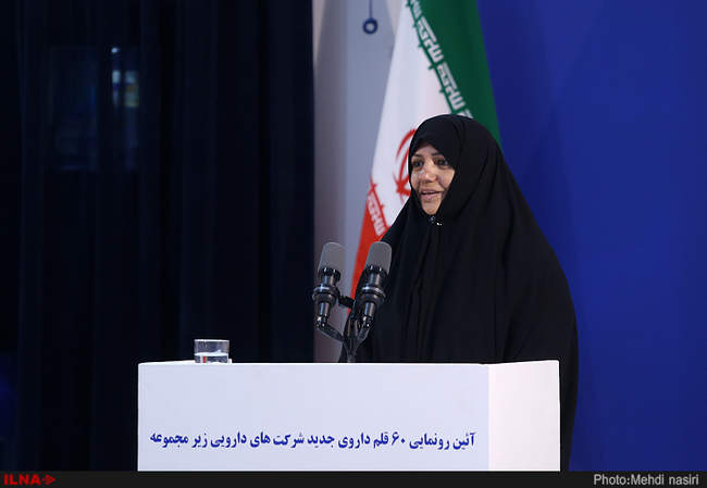 بازدید رئیس جمهور از شرکت داروسازی رازک و رو نمایی از داروهای جدید