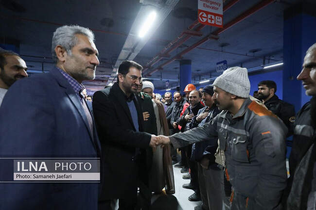 افتتاح پارکینگ هوشمند هشت‌آباد در میدان شهدا مشهد