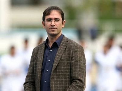 در آستانه بازی با سپیدرود؛ معاون استقلال استعفا داد