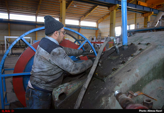 بازید استاندار قزوین از چهار واحد تولیدی در خرمدشت