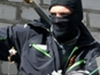 هواداران روسیه در شهر «لوهانسک» جمهوری خودخوانده تشکیل دادند