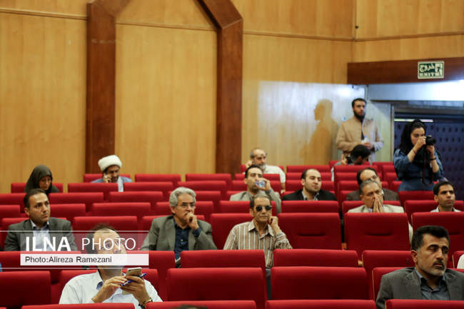 مجمع سالیانه ی پتروشیمی امیر کبیر