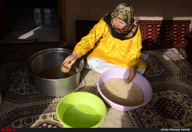 سمنو پزان در روستای اسطلخ جان رودبار- گیلان‎