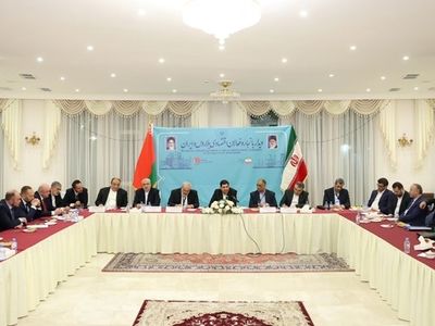 سفارتخانه ایران در بلاروس به قرارگاه عملیاتی فعالیت‌های اقتصادی تبدیل شود