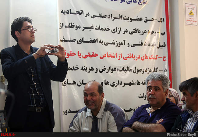 سرخو در جمع اعضای اتحادیه صنف حمل و نقل بارسبک و پیک موتوری