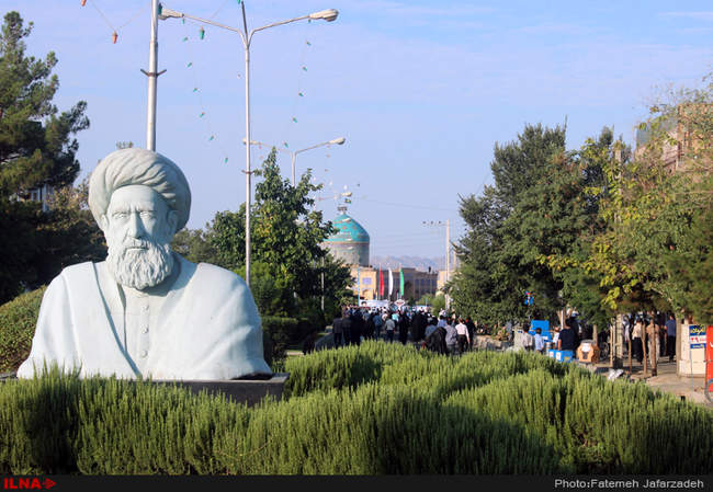 نماز عید فطر در آرامگاه شهید مدرس کاشمر/خراسان رضوی‎8