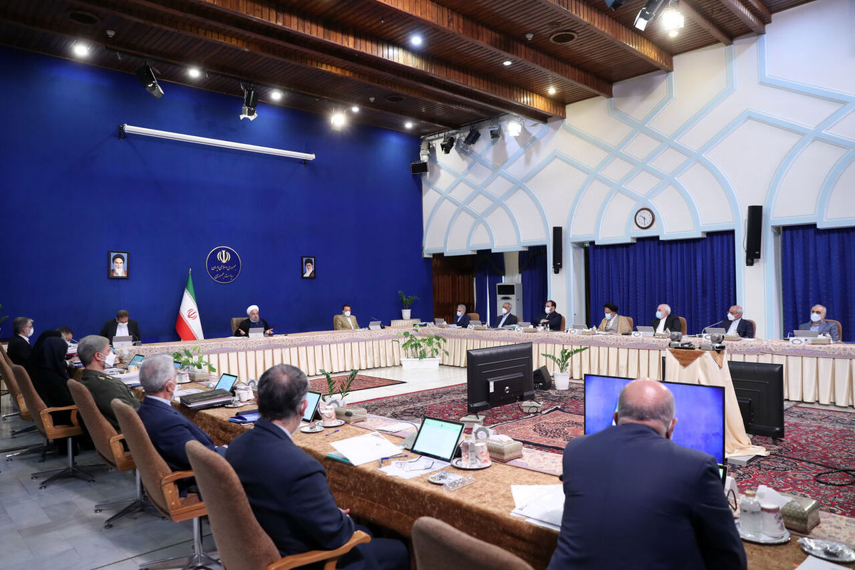 حمایت دولت ازمالکین کامیون های آسیب دیده آتش سوزی اسلام قلعه افغانستان
