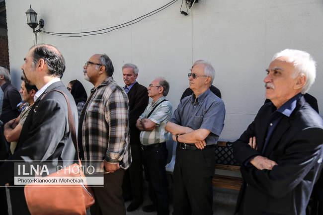 مراسم تشییع پیکر حمید سهیلی مستند ساز پیشکسوت