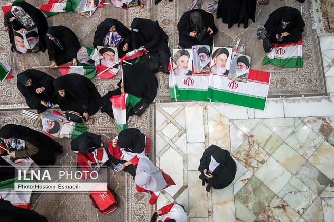 مراسم بزرگداشت 12 بهمن در حرم امام خمینی (س) 
