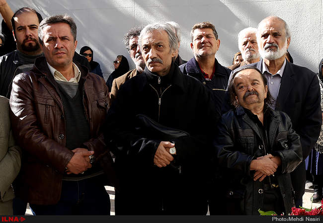 مراسم تشییع پیکر هادی مشکات