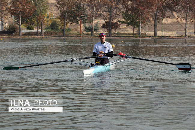 تمرینات تیم های ملی قایقرانی بانوان و آقایان