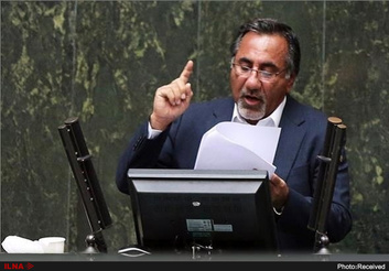 نماز جمعه اهل سنت در تهران در ۷ خانه‌ برگزار می‌شود/ یک میلیون نفر اهل تسنن در تهران زندگی می‌کنند