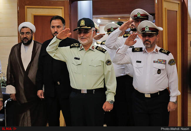 اسکندر مومنی