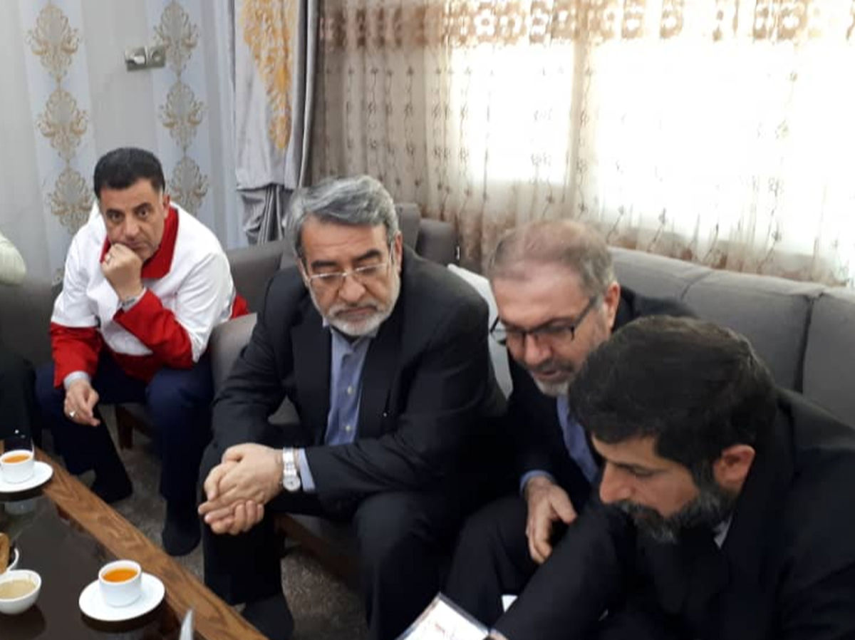 در حال حاضر شاهد کاهش سیلاب هستیم /امشب مشکل حاشیه شهر اهواز  مرتفع خواهد شد