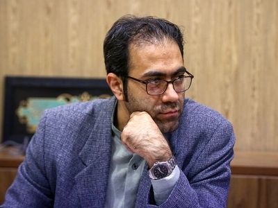 مشورت با اساتید منجر به عملکرد بهتر نهادها می‌شود/ وجود شوراهای مشورتی نگاه مدیران را با جریان‌های شهری هم‌تراز می‌کند