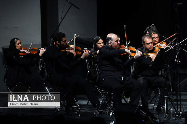 کنسرت «مرا عاشق‌تر کن» 