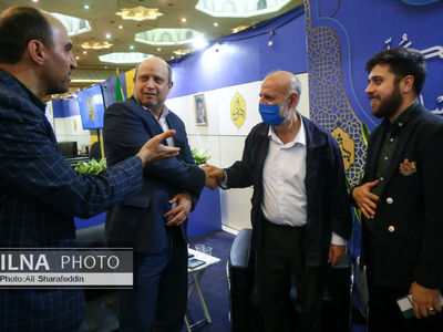 بازدید علیرضا محجوب از سی امین نمایشگاه قرآن کریم