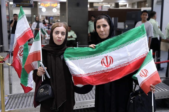 ورود کاروان تیم ملی فوتبال ایران به کشور