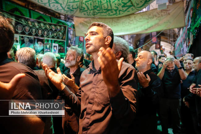 مراسم خیمه‌سوزان ظهر عاشورا در چهارراه گلوبندک تهران /2