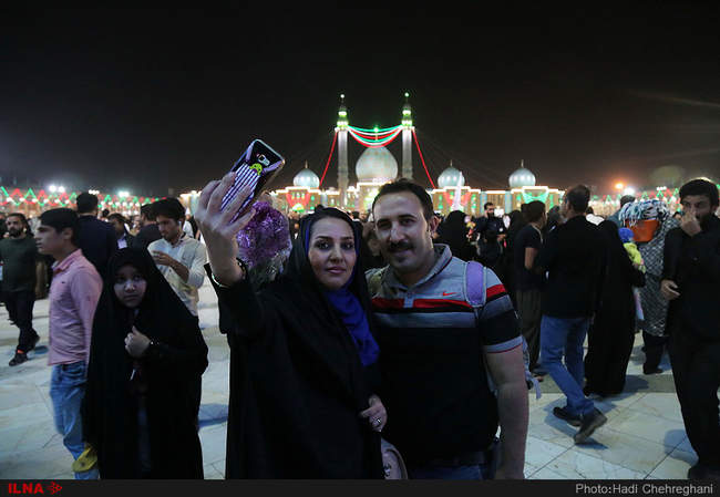 مسجد جمکران در روز نیمه شعبان