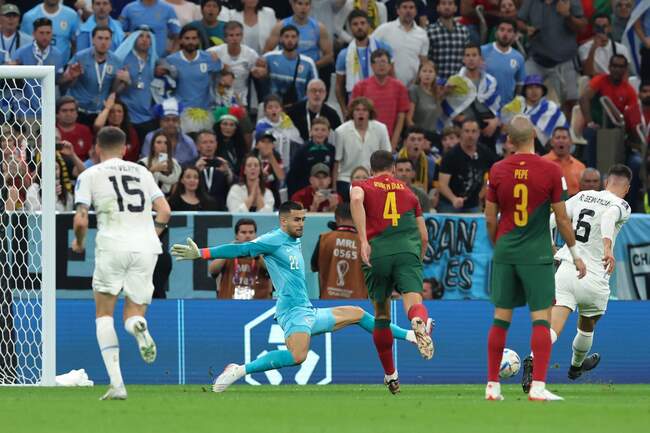 Portugal v Uruguay_ Group H - FIFA World Cup Qatar 2022 (3)