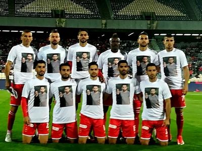 بازیکنان پرسپولیس به یاد رسن و مادرش (عکس)